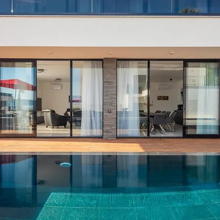 Luxury Anchor Kaštela