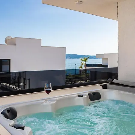 Luxury Anchor Kaštela